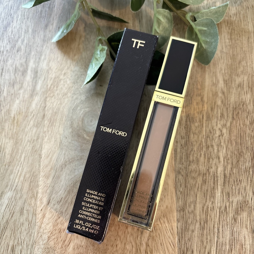 Tom Ford Shade And Illuminate Concealer 4w0 Hazel 5.4ml